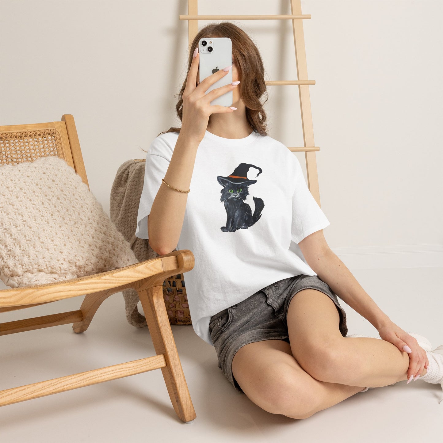 Black Cat in Witch Hat T-Shirt | Halloween Kitty Illustration