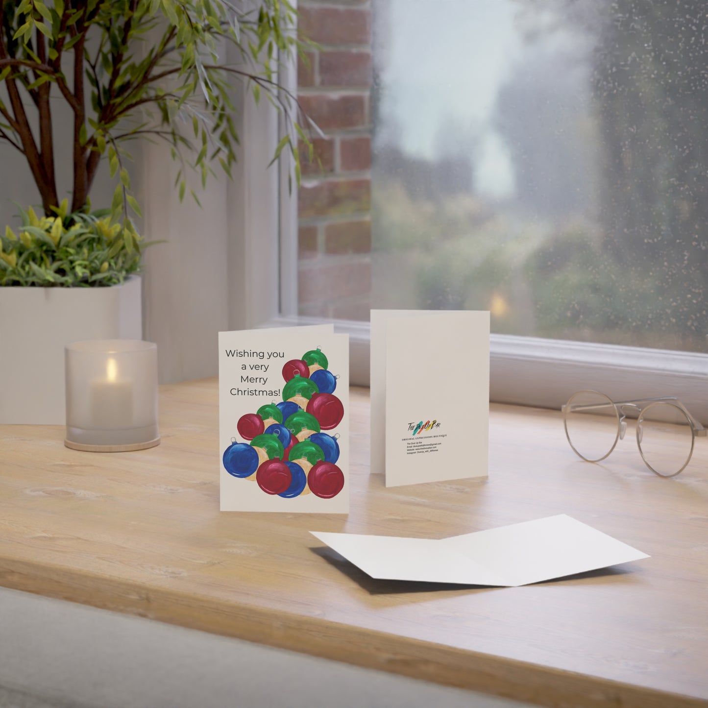 Greeting Cards, Festive Holiday Ornaments Design, Ideal for Christmas Wishes, Invitations, Seasonal Greetings, Pack of 10 Cards